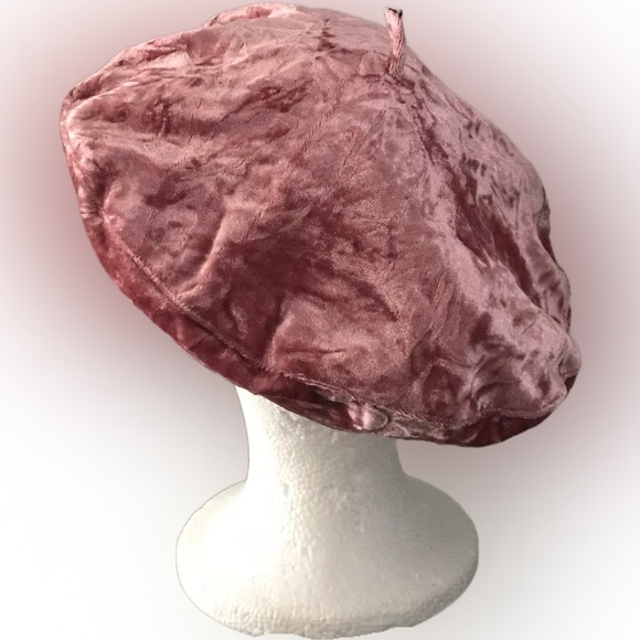 Velvet Pink Beret - Flash On Photos - Picture 3 of 4